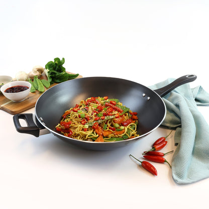 SmartRelease+ Nonstick 36cm Covered Stirfry